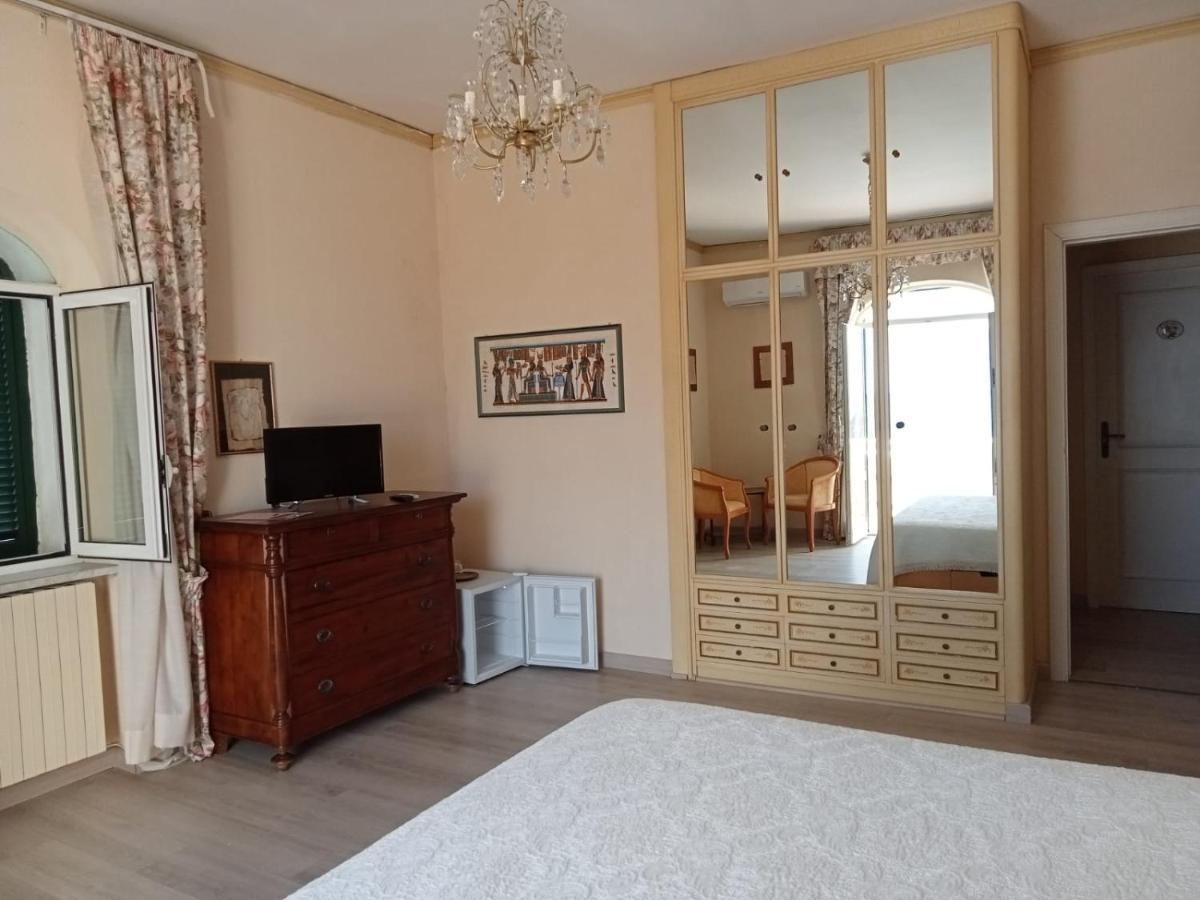 Ischia Island Parco Termale Tropical B&B 외부 사진